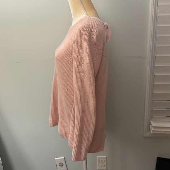 LOFT Sweater - Picture 3 of 9